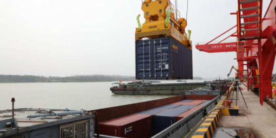 海河联运，，，，，，，，浙江兰溪到江苏太仓集装箱航线正式开通
