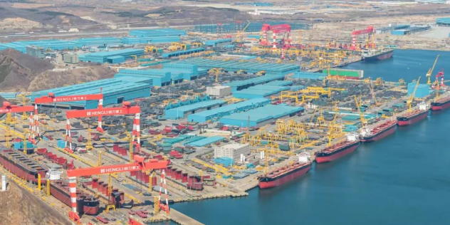 2025年商业战下，，，，，MSC在中国船厂下单6艘超大型集装箱船