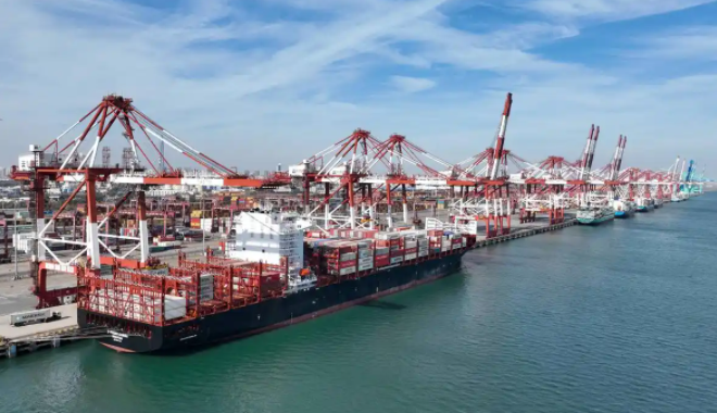 红海复航在即，，，，，全球海运航运“暴利时代”竣事